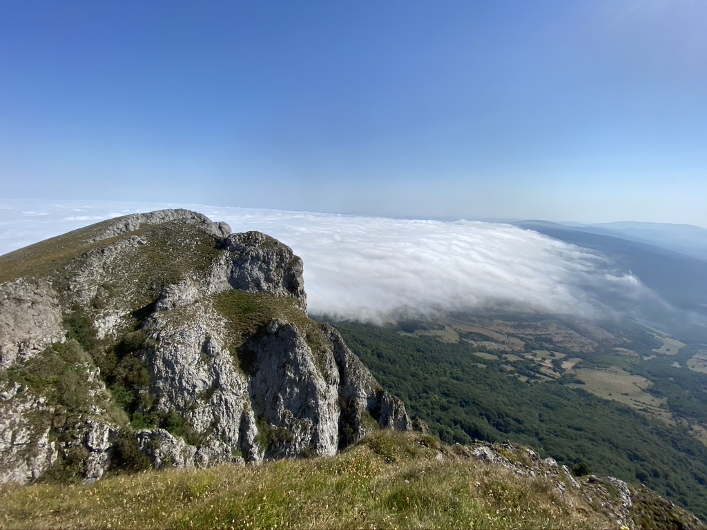 Séjour randonnée avec Aud’Étour : sur les traces des Cathares entre Bugarach, Peyrepertuse et Quéribus